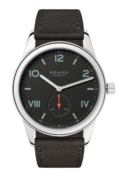 NOMOS Club 736